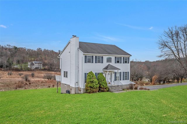 338 Ridge Road, Campbell Hall, NY 10916