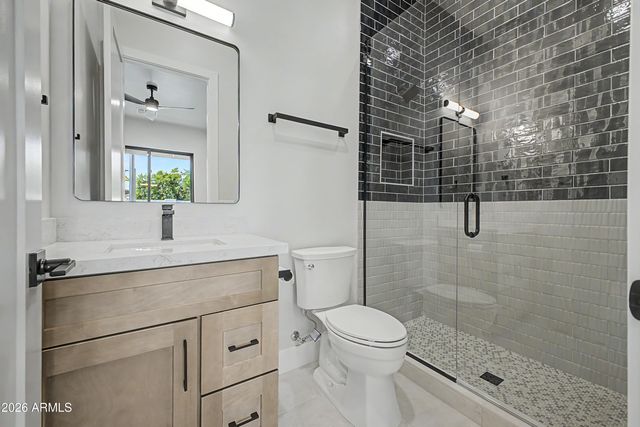 5145 E PINCHOT Avenue, Phoenix, AZ 85018