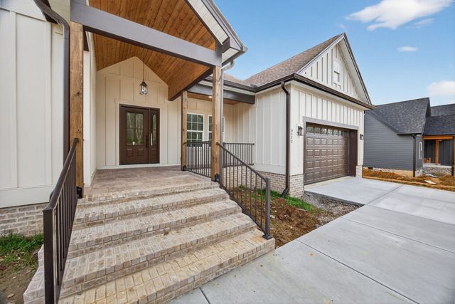 6572 Thomas Twin Oak Rd, Baxter, TN 38544