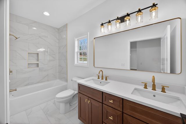 6572 Thomas Twin Oak Rd, Baxter, TN 38544