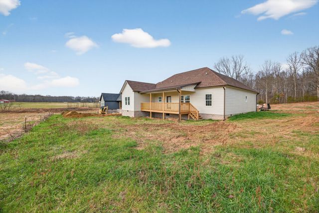 6572 Thomas Twin Oak Rd, Baxter, TN 38544