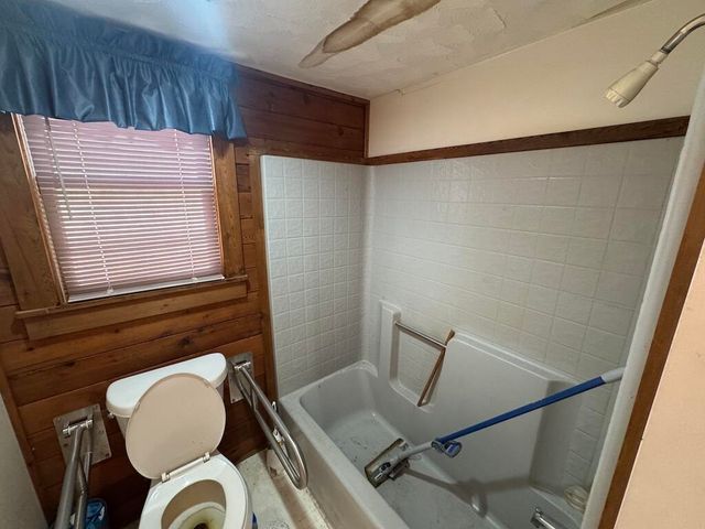 1212 Eagle View DR, Pilot, VA 24138