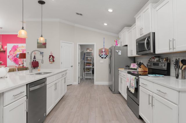 84 Gypsum Pl, St Augustine, FL 32086