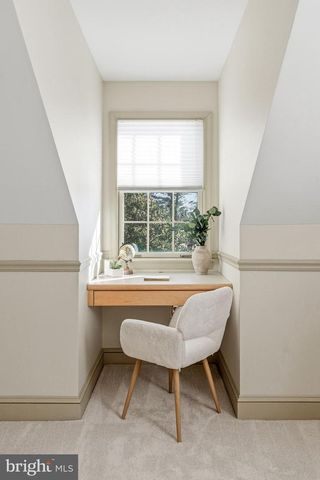 9 LOG CABIN RD, Perkasie, PA 18944