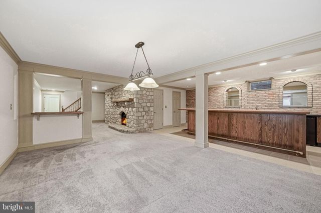 9 LOG CABIN RD, Perkasie, PA 18944