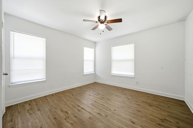 619 9th Street, Terrell, TX 75160