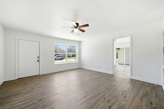 619 9th Street, Terrell, TX 75160