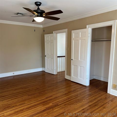 2203 E 18th Street B, Tulsa, OK 74104