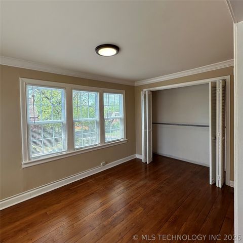 2203 E 18th Street B, Tulsa, OK 74104