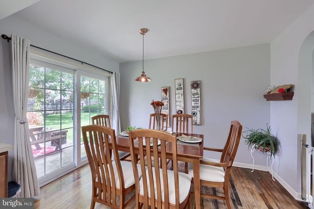 6411 JEANETTE DR, East Petersburg, PA 17520