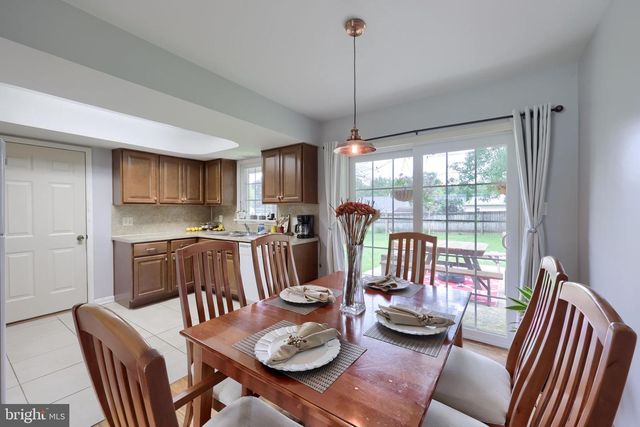 6411 JEANETTE DR, East Petersburg, PA 17520