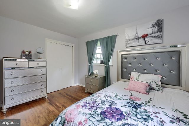 6411 JEANETTE DR, East Petersburg, PA 17520