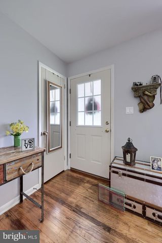 6411 JEANETTE DR, East Petersburg, PA 17520