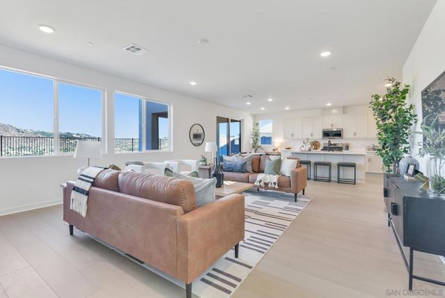 650 Meadowood St lot 395, Fallbrook, CA 92028