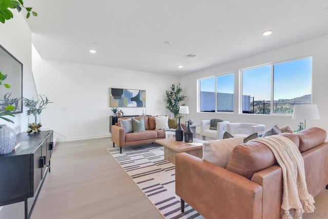 650 Meadowood St lot 395, Fallbrook, CA 92028