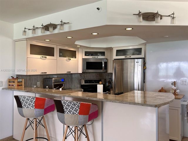 8911 Collins Ave 605, Surfside, FL 33154