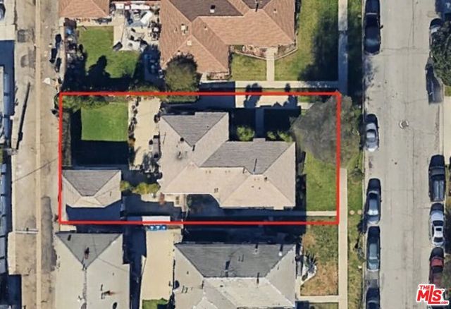 8815 Reading Avenue, Los Angeles, CA 90045