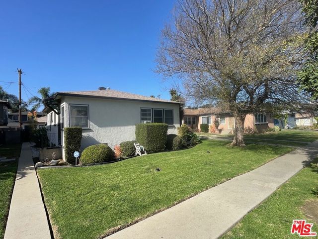 8815 Reading Avenue, Los Angeles, CA 90045