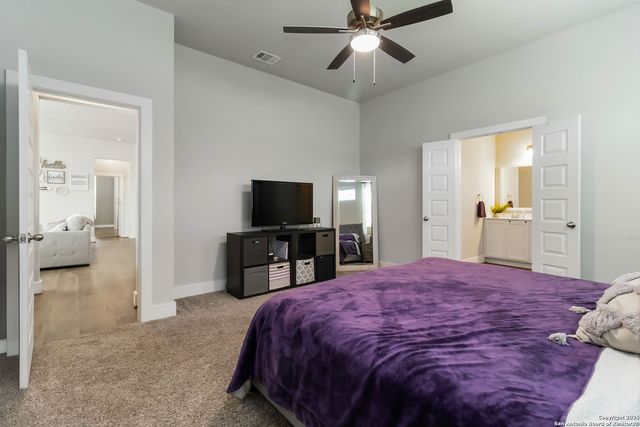 5618 Holly Hollow, San Antonio, TX 78266