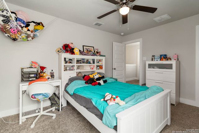 5618 Holly Hollow, San Antonio, TX 78266