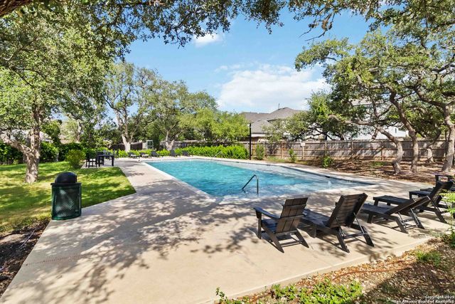 5618 Holly Hollow, San Antonio, TX 78266