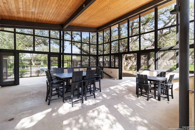 5618 Holly Hollow, San Antonio, TX 78266