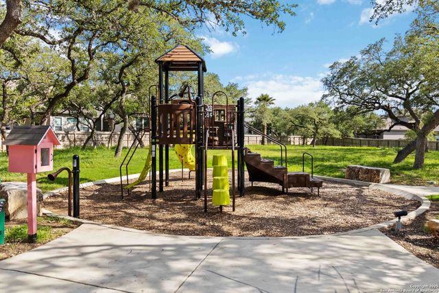 5618 Holly Hollow, San Antonio, TX 78266