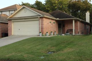 117 Harbour Town Circle, Conroe, TX 77356