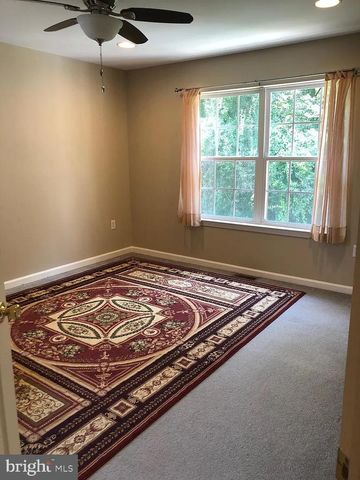 172 FOUNTAYNE LN, Lawrenceville, NJ 08648