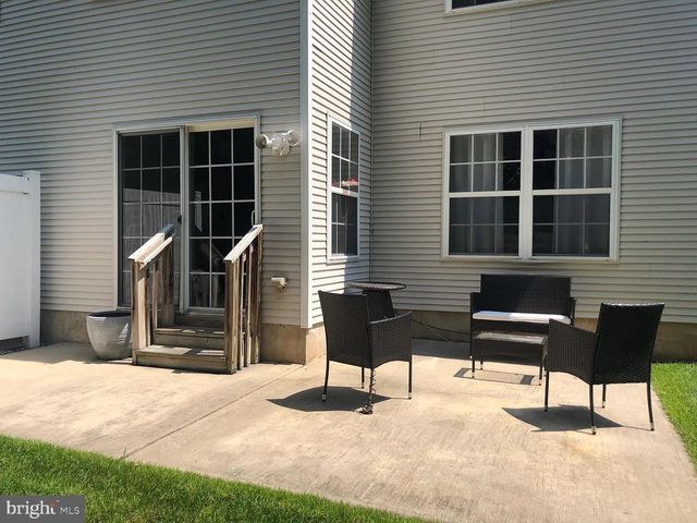 172 FOUNTAYNE LN, Lawrenceville, NJ 08648