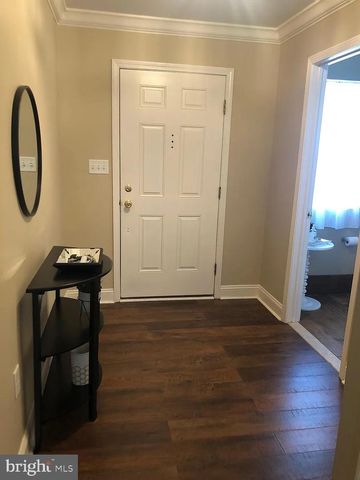 172 FOUNTAYNE LN, Lawrenceville, NJ 08648
