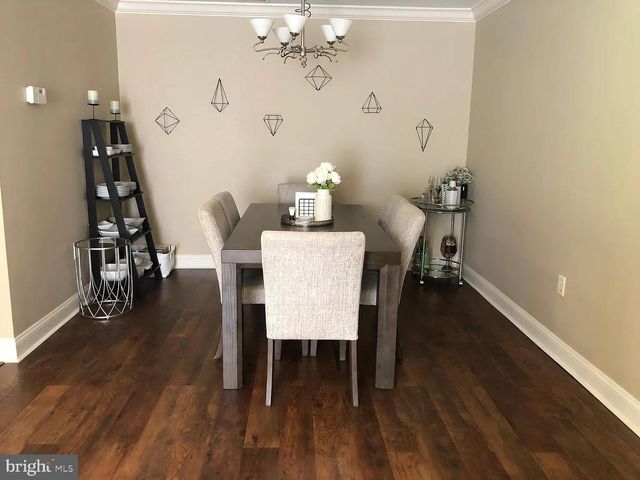 172 FOUNTAYNE LN, Lawrenceville, NJ 08648