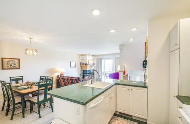 319 Territory Drive, Galena, IL 61036