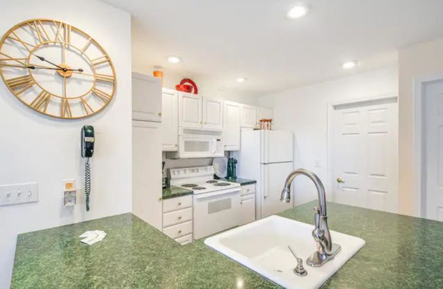 319 Territory Drive, Galena, IL 61036