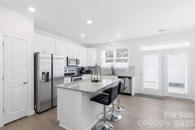 1031 Beatty Woods Drive, Belmont, NC 28012