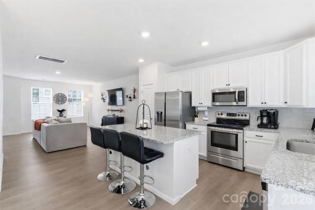 1031 Beatty Woods Drive, Belmont, NC 28012