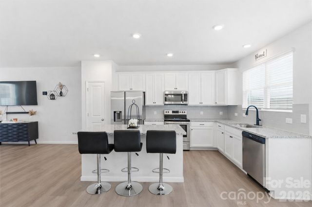 1031 Beatty Woods Drive, Belmont, NC 28012