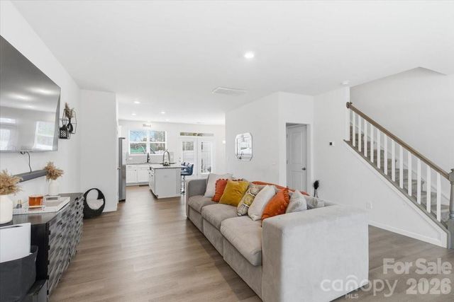 1031 Beatty Woods Drive, Belmont, NC 28012