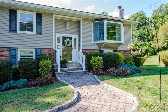 5 North Court, Mahopac, NY 10541