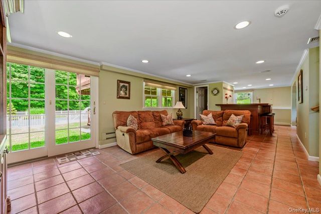 5 North Court, Mahopac, NY 10541