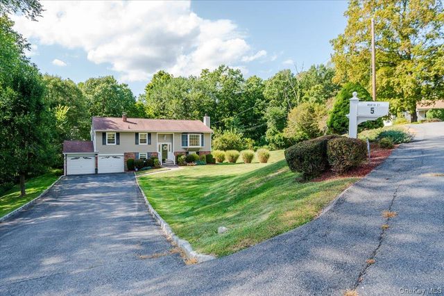 5 North Court, Mahopac, NY 10541