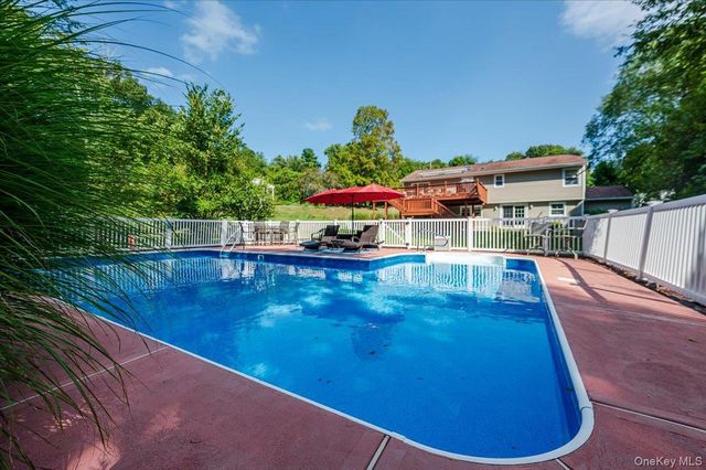 5 North Court, Mahopac, NY 10541