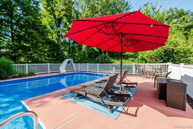 5 North Court, Mahopac, NY 10541