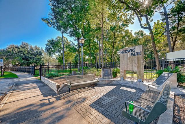 9023 Gaylord Street 102, Houston, TX 77024
