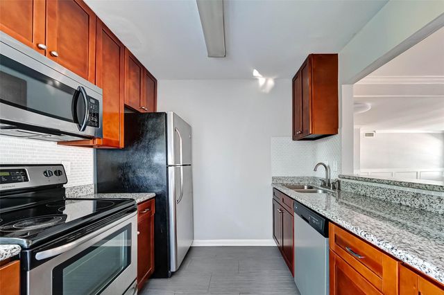 9023 Gaylord Street 102, Houston, TX 77024