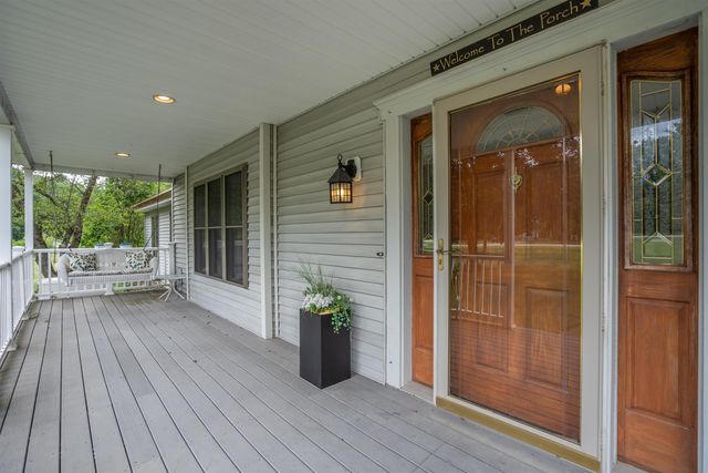 25 Oak Hill Drive, Loudon, NH 03307