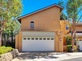 8995 Via Andar, San Diego, CA 92122