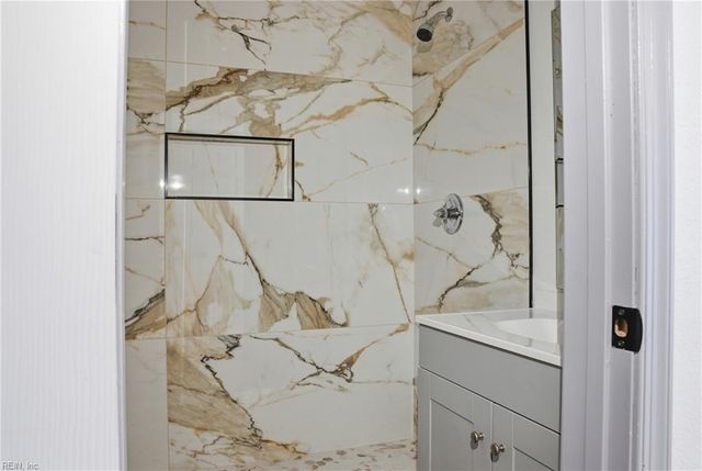 1011 Blythewood LN, Suffolk, VA 23434