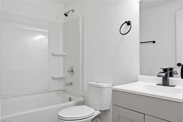 1011 Blythewood LN, Suffolk, VA 23434