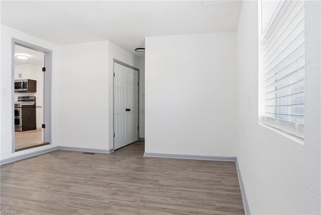 1011 Blythewood LN, Suffolk, VA 23434